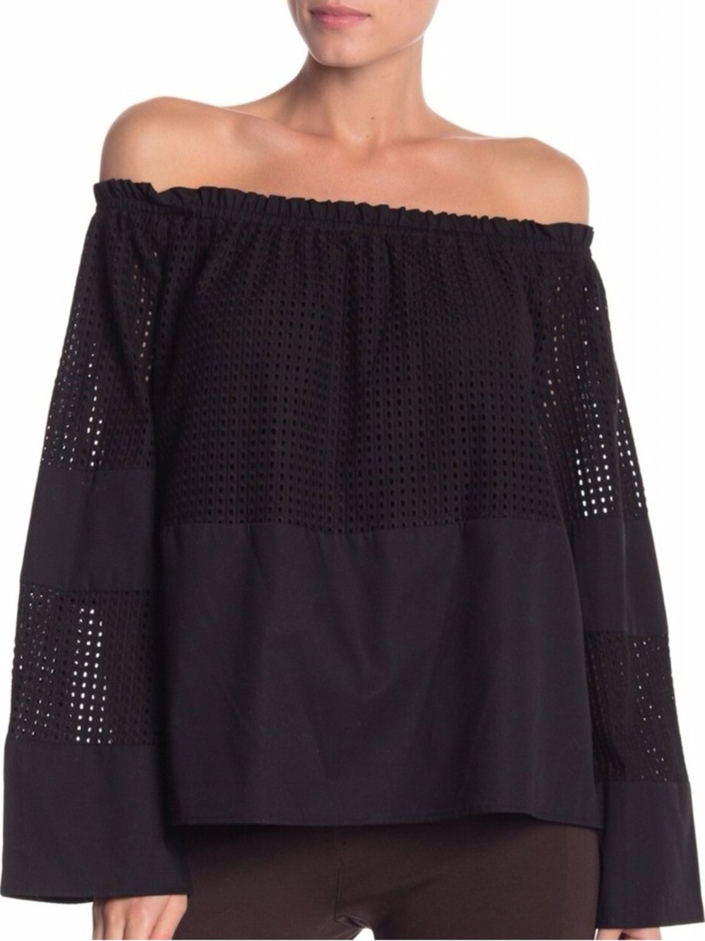 NWT Vertigo Paris Off Shoulder Eyelet Bell Sleeve Top Black Medium